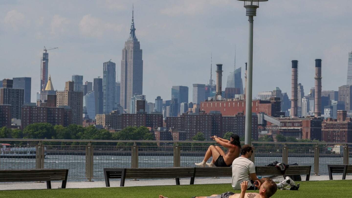 Nueva York se prepara para enfrentar su día más caluroso en 14 años